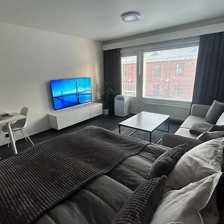 Kuriren - Location And Ac! *