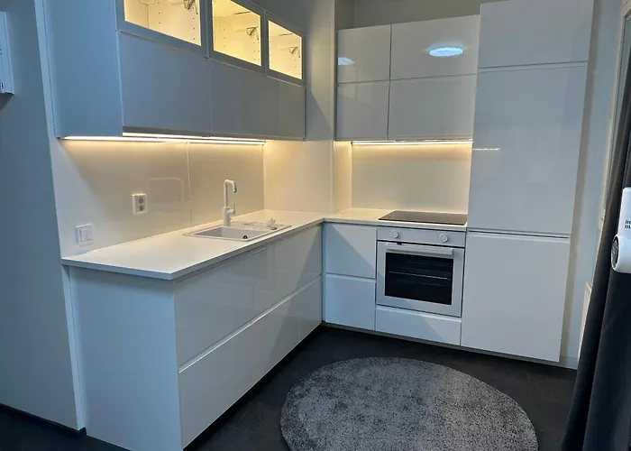 Kuriren - Location And Ac! *