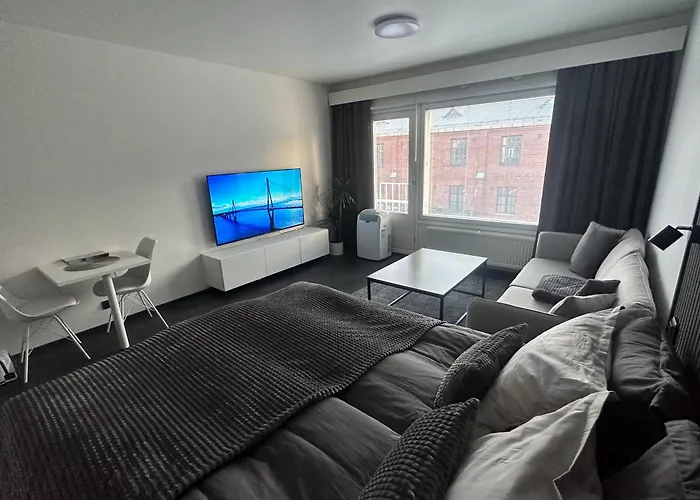 Kuriren - Location And Ac! *